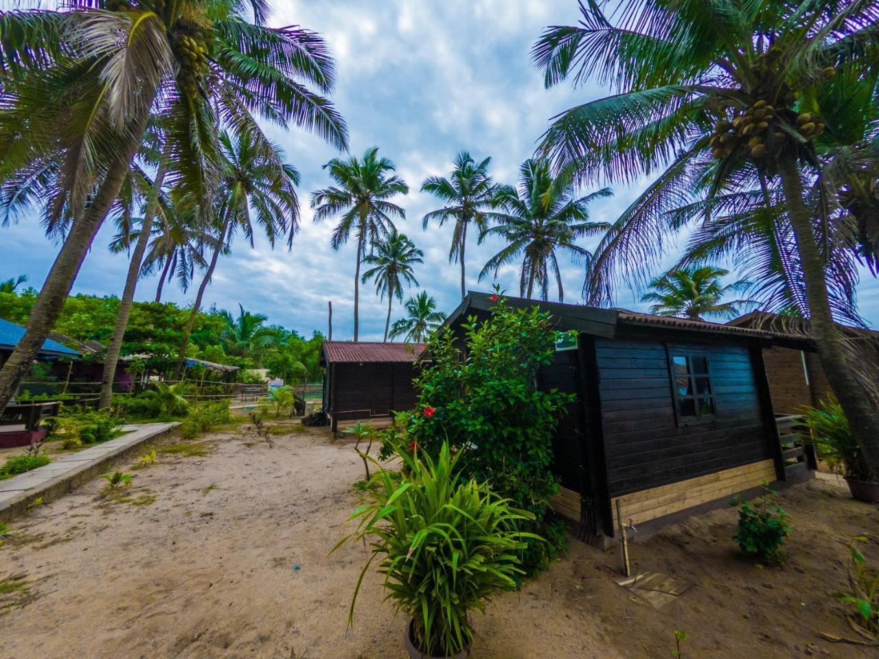 Vista Praia Beach Resort Anjuna Dış mekan fotoğraf
