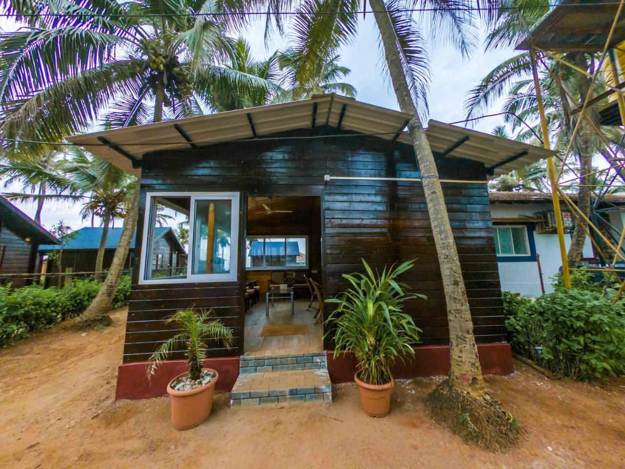 Vista Praia Beach Resort Anjuna Dış mekan fotoğraf
